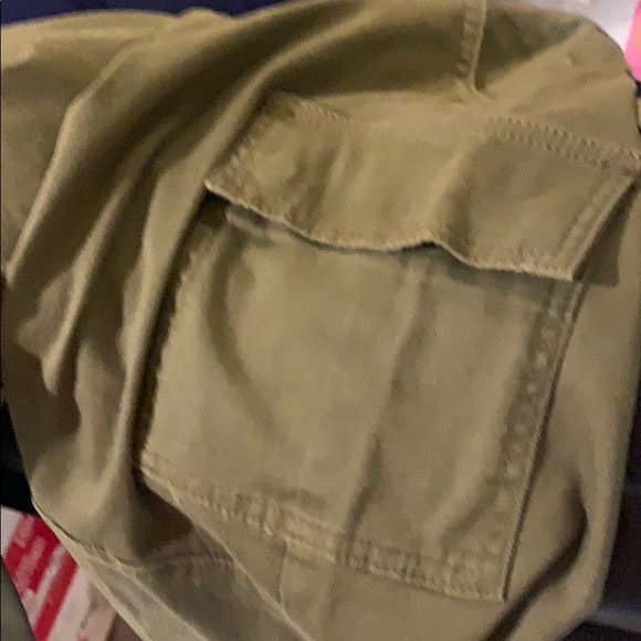 Green cargo pants - Picture 3 of 3